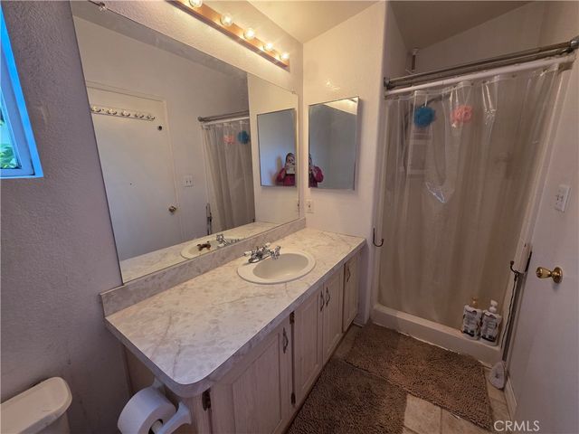 17700 WESTERN Avenue 1, Gardena, CA 90248