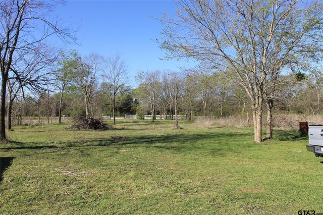 37444 State Highway 64, Wills Point, TX 75169