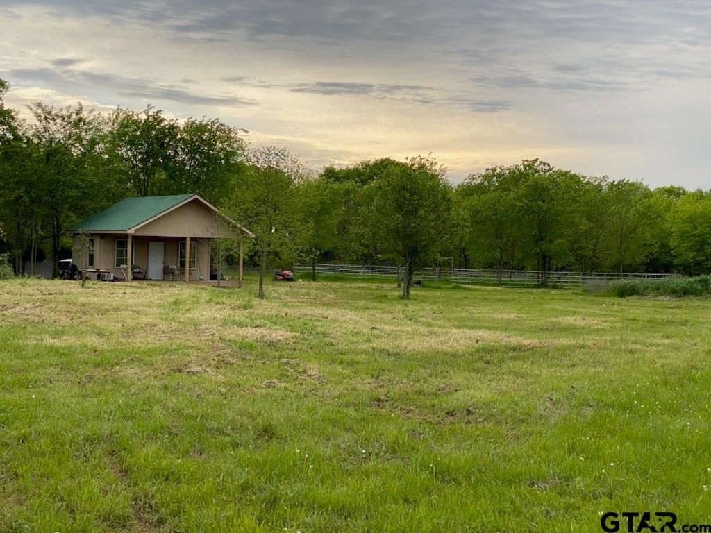 37444 State Highway 64, Wills Point, TX 75169