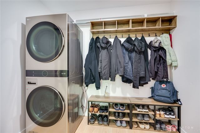 99 Davis Road, Dayton, OH 45459