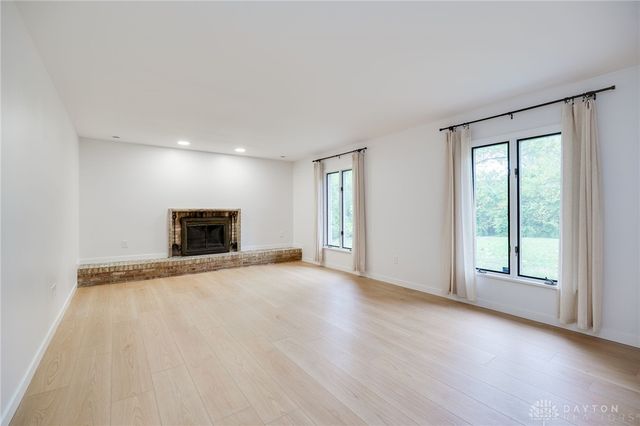 99 Davis Road, Dayton, OH 45459