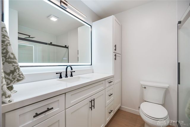 99 Davis Road, Dayton, OH 45459