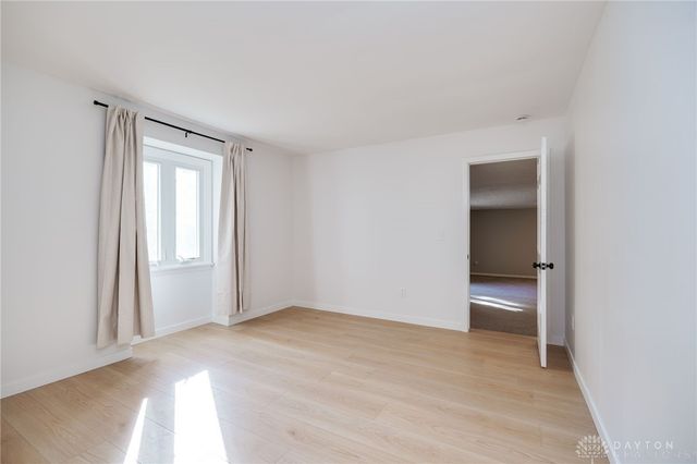 99 Davis Road, Dayton, OH 45459