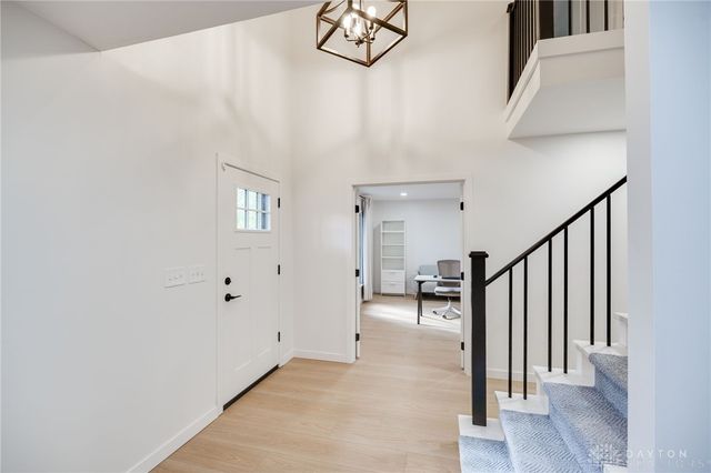 99 Davis Road, Dayton, OH 45459