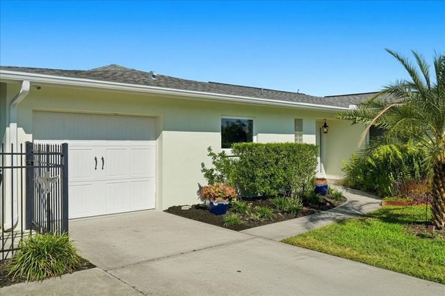 1023 EL VALLE AVENUE, Fort Myers, FL 33919