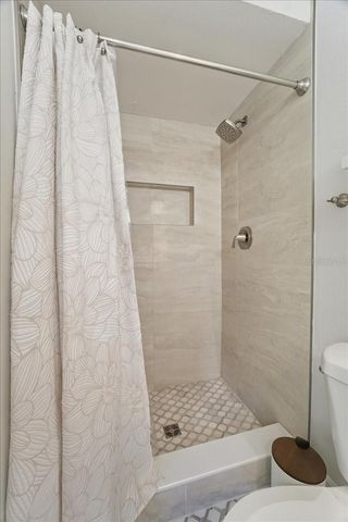 1023 EL VALLE AVENUE, Fort Myers, FL 33919