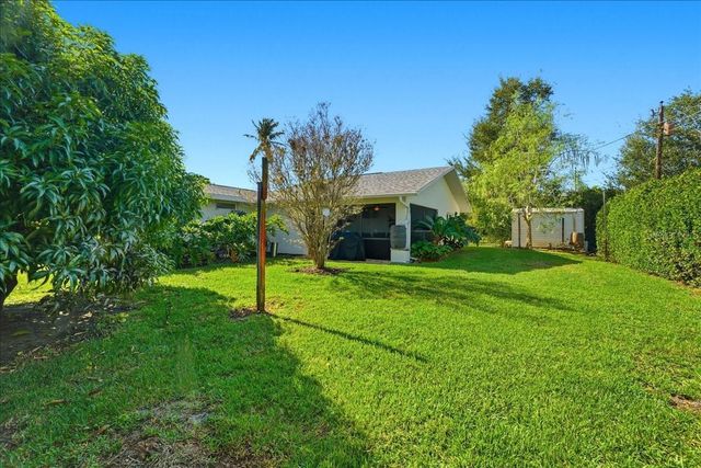 1023 EL VALLE AVENUE, Fort Myers, FL 33919