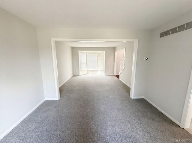 143 Easton Drive, Southfield Township, MI 48178