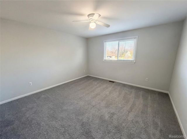 143 Easton Drive, Southfield Township, MI 48178