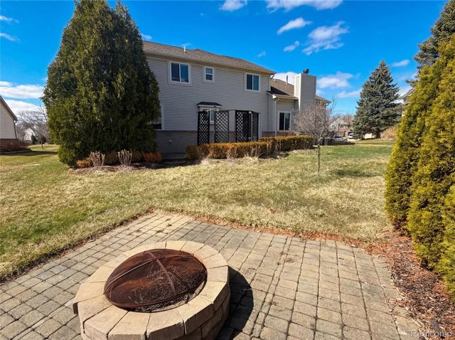 143 Easton Drive, Southfield Township, MI 48178