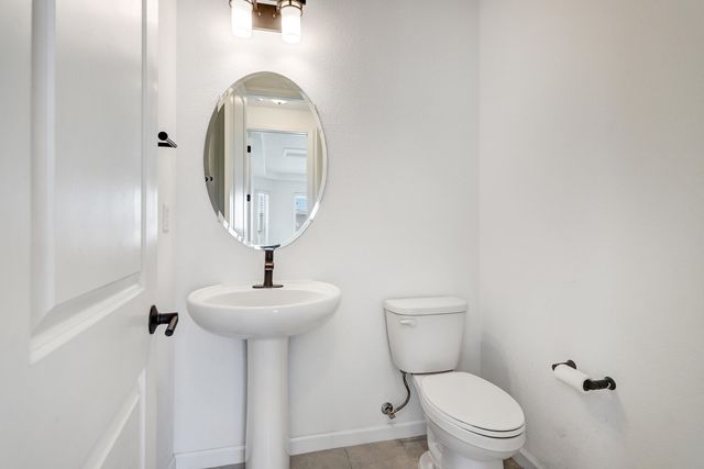 12109 Echo Valley Lane NW, Albuquerque, NM 87120