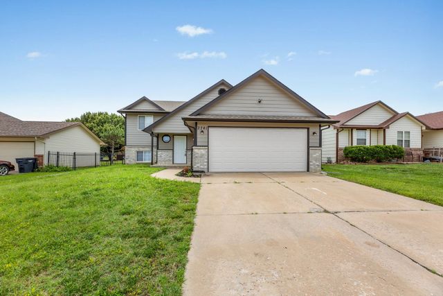 2741 N Battin Ct., Wichita, KS 67220