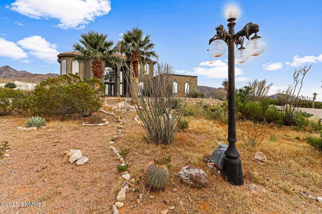 5041 Diamond Mine Road, Las Cruces, NM 88011