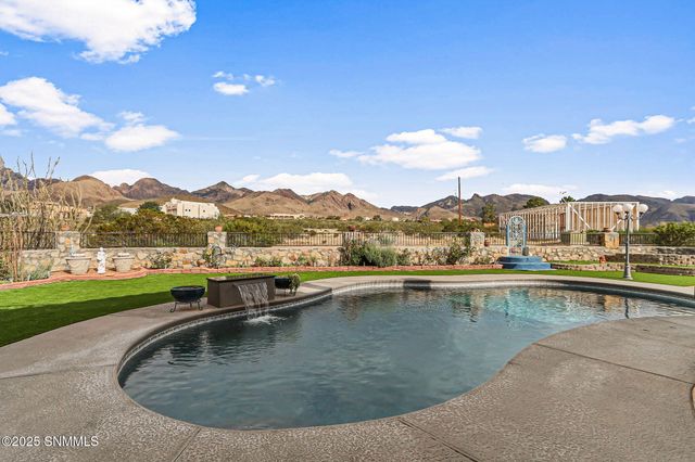 5041 Diamond Mine Road, Las Cruces, NM 88011