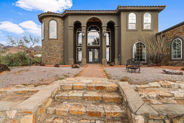 5041 Diamond Mine Road, Las Cruces, NM 88011