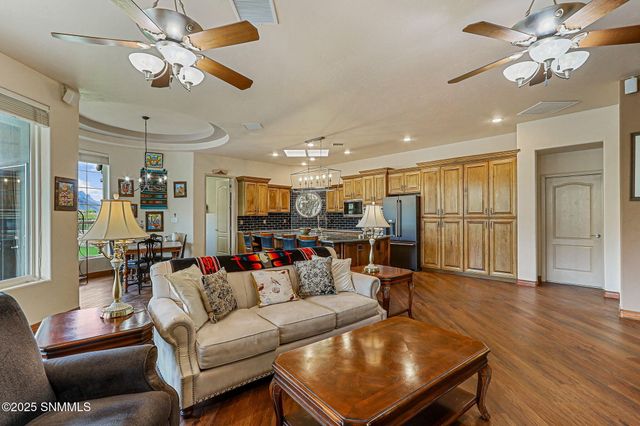 5041 Diamond Mine Road, Las Cruces, NM 88011