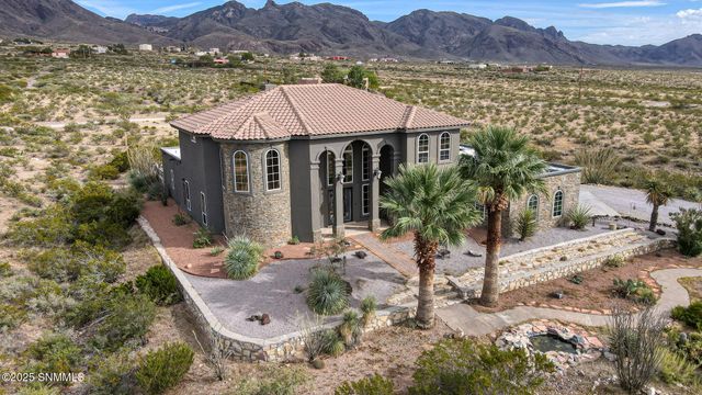 5041 Diamond Mine Road, Las Cruces, NM 88011