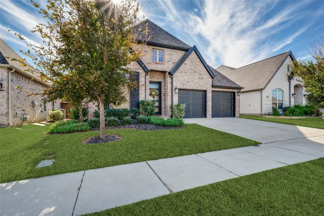 317 Foxthorne Way, Little Elm, TX 75068