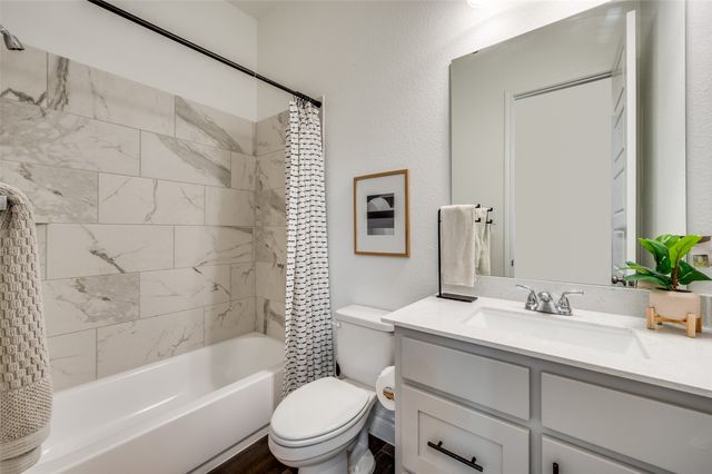 317 Foxthorne Way, Little Elm, TX 75068