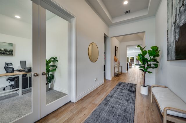 317 Foxthorne Way, Little Elm, TX 75068