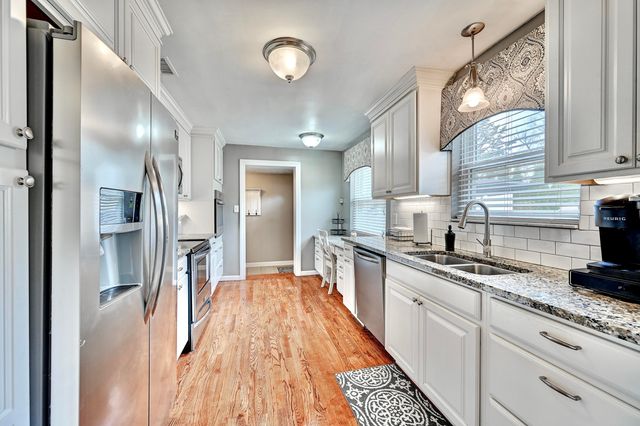 2910 Dixie HWY, Crestview Hills, KY 41017