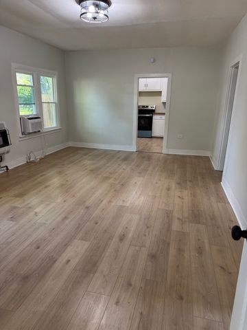143 Morrison St Apt 1, Gallatin, TN 37066