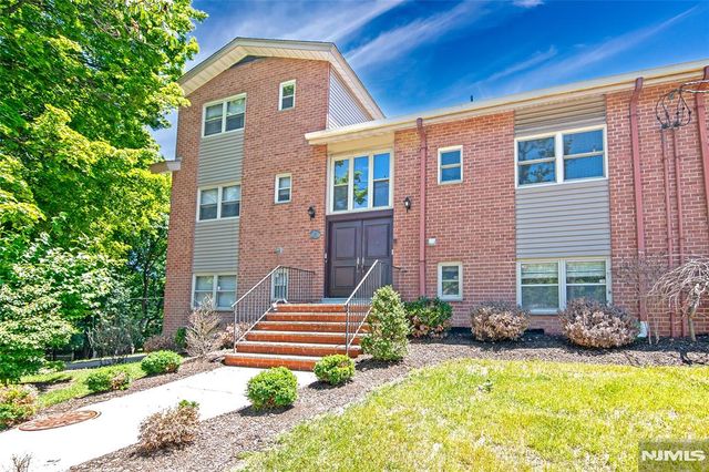 29 Upper Mountain Avenue C2901, Montclair, NJ 07042