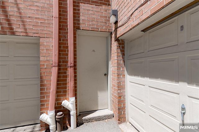 29 Upper Mountain Avenue C2901, Montclair, NJ 07042