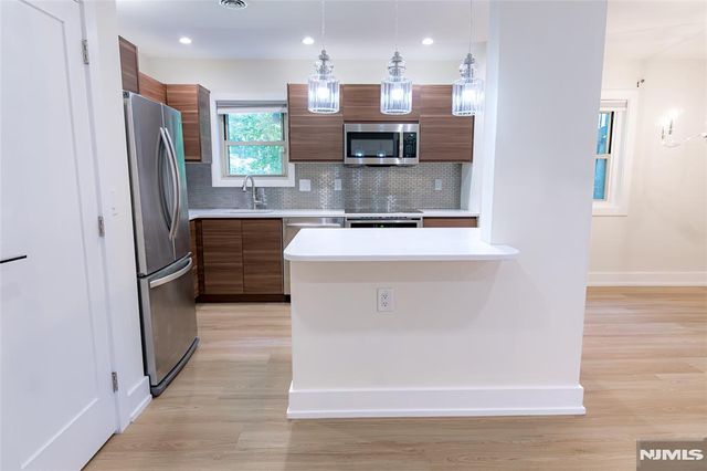 29 Upper Mountain Avenue C2901, Montclair, NJ 07042