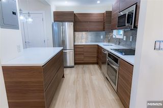 29 Upper Mountain Avenue C2901, Montclair, NJ 07042