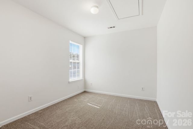 5623 Henderson Oaks Drive, Charlotte, NC 28269