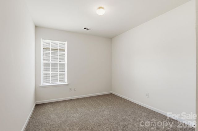 5623 Henderson Oaks Drive, Charlotte, NC 28269