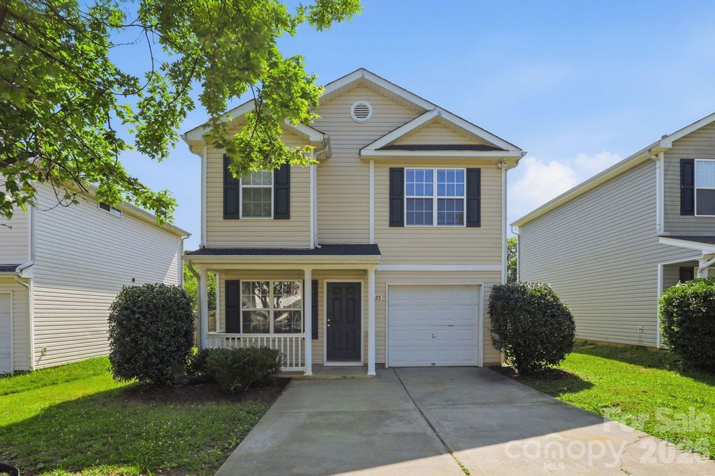 5623 Henderson Oaks Drive, Charlotte, NC 28269