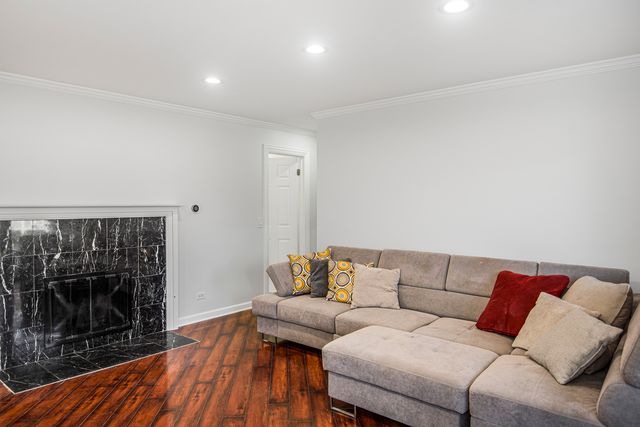 1168 Middlebury Lane A1, Wheeling, IL 60090