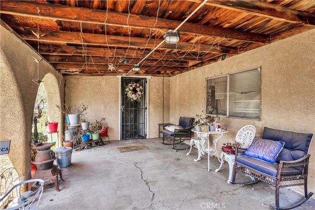 7081 Valley Way, Jurupa Valley, CA 92509