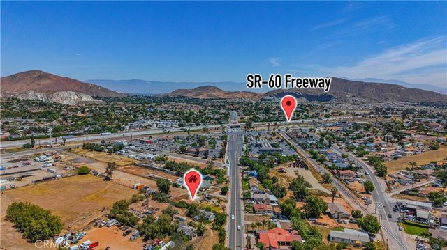 7081 Valley Way, Jurupa Valley, CA 92509