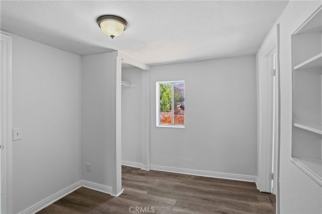 7081 Valley Way, Jurupa Valley, CA 92509