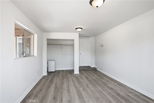 7081 Valley Way, Jurupa Valley, CA 92509