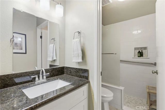 132 W Lemon A, Monrovia, CA 91016
