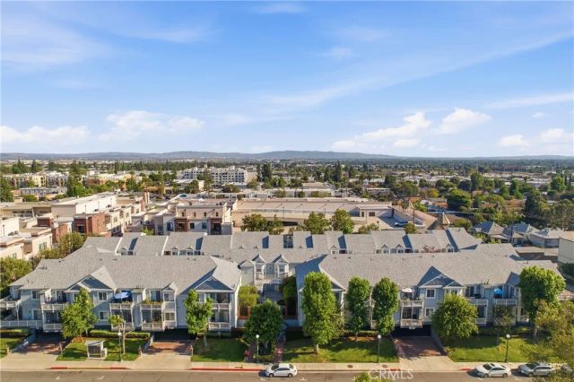 132 W Lemon A, Monrovia, CA 91016
