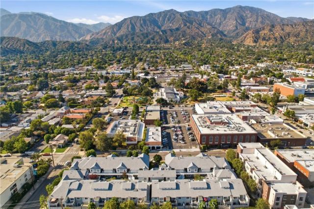 132 W Lemon A, Monrovia, CA 91016