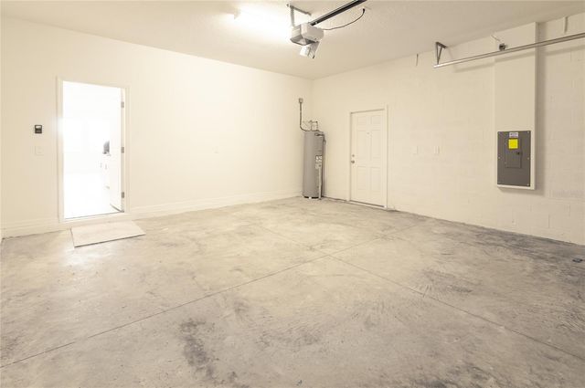 10844 FOWLERS BLUFF COURT, Tampa, FL 33647