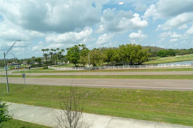 10844 FOWLERS BLUFF COURT, Tampa, FL 33647