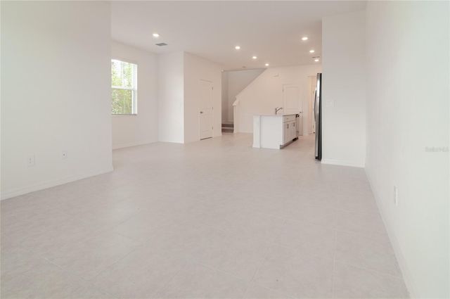 10844 FOWLERS BLUFF COURT, Tampa, FL 33647