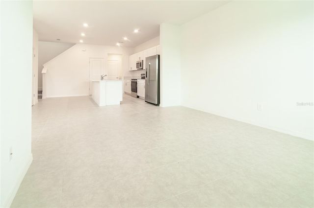 10844 FOWLERS BLUFF COURT, Tampa, FL 33647