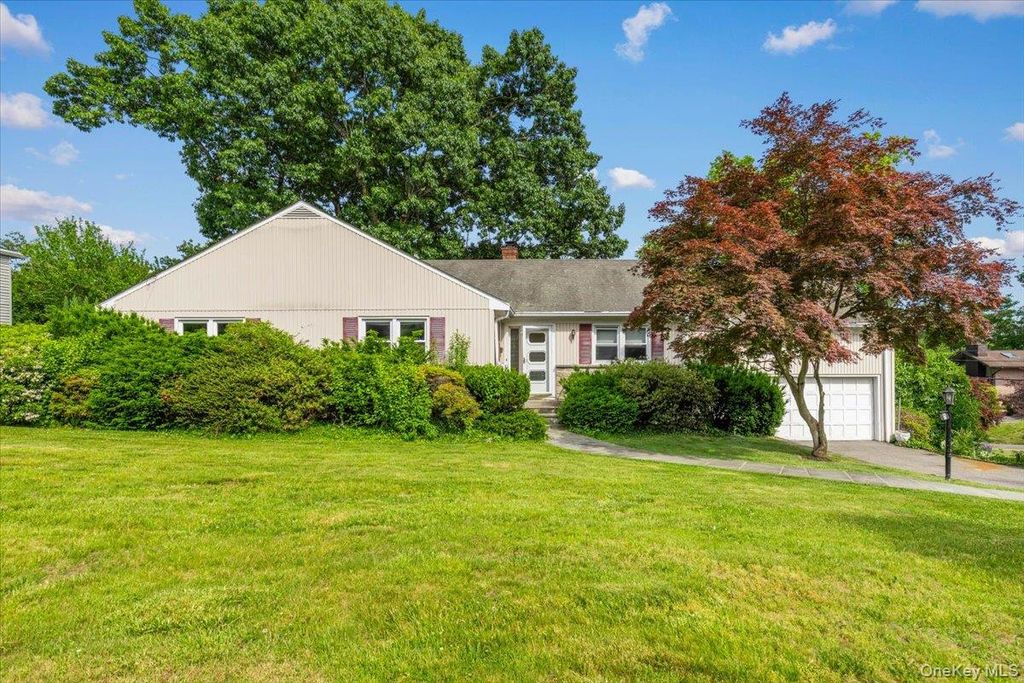 68 Brendon Hill Road, Scarsdale, NY 10583