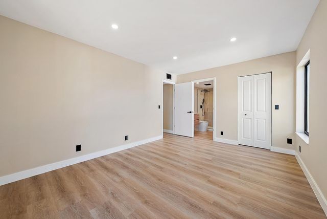 1009 Green Pine Boulevard H3, West Palm Beach, FL 33409