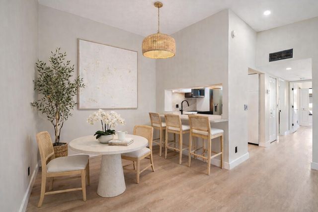 1009 Green Pine Boulevard H3, West Palm Beach, FL 33409