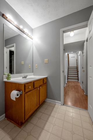 2511 Crusaders Way, Lexington, KY 40509