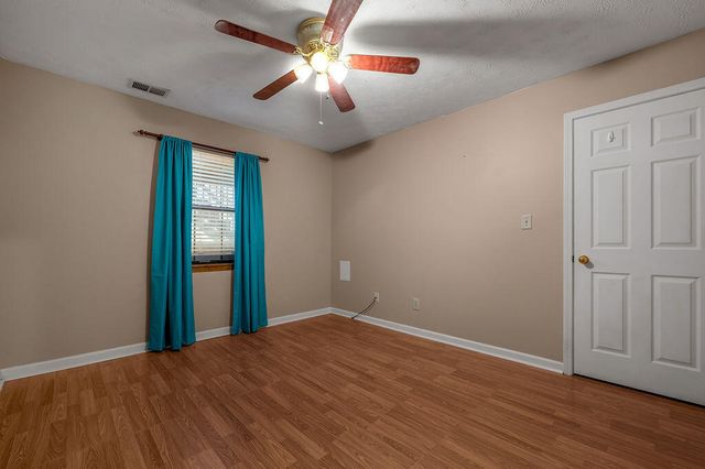 2511 Crusaders Way, Lexington, KY 40509